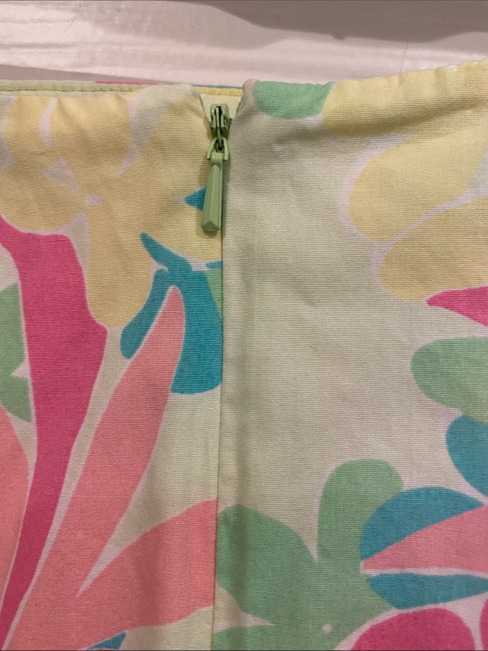 Lilly Pulitzer Pink Pineapple Scalloped Hem Mini Skirt - Picture 4 of 5